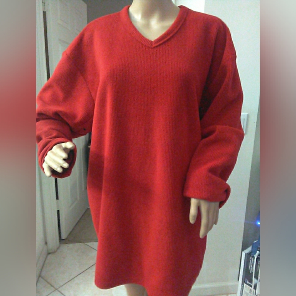 NWOT Guess Classic Red V-Neck TUNIC Sweater RIBBED SZ XL SOFT & COMFY GUSS PATCH